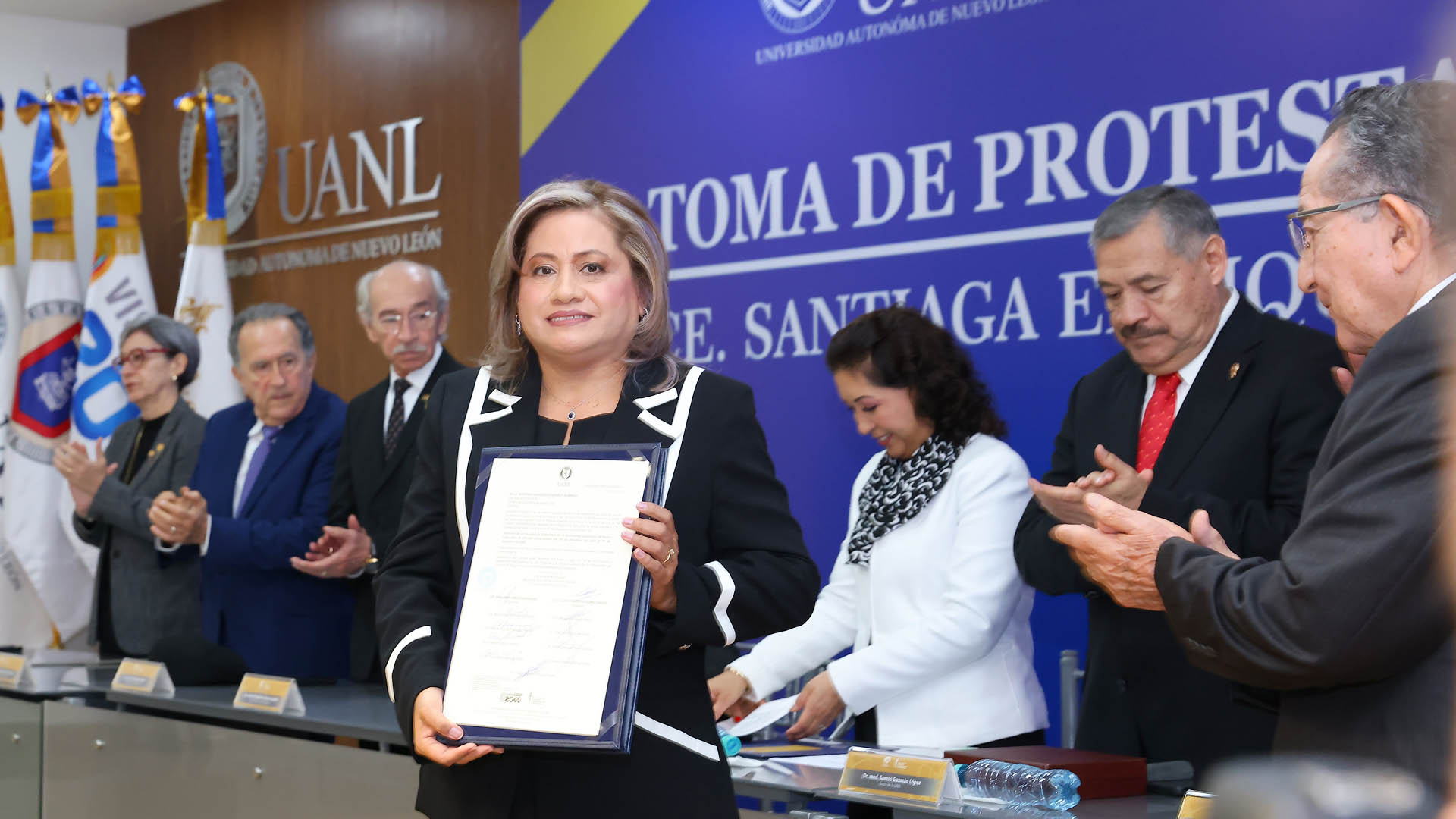 MCE. Santiaga Enriqueta Esparza Almanza asume la Dirección de la Facultad de Enfermería